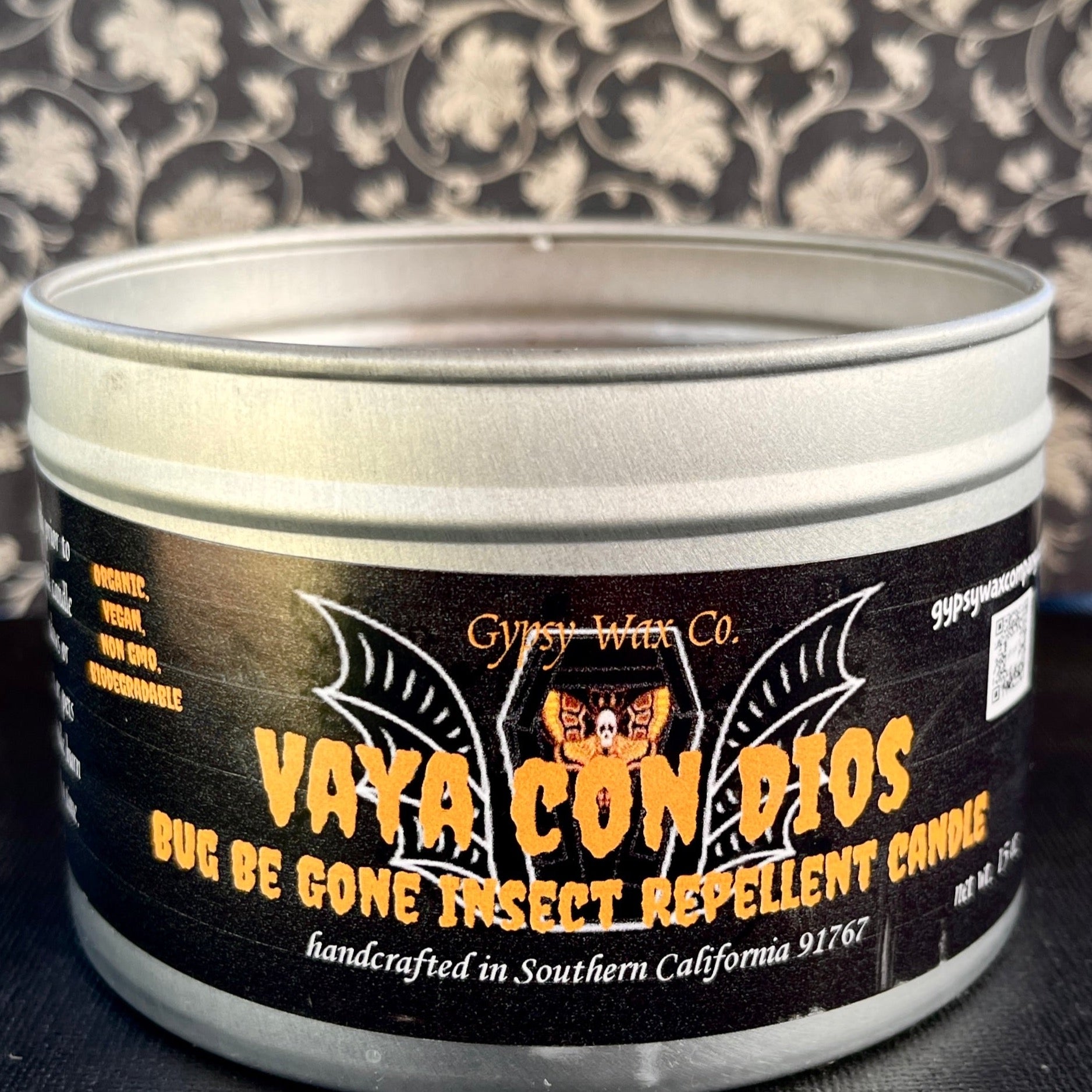 Citronella oil infused into coconut wax so that scent is strong and this candle with help keep flies, mosquitoes, bees away.